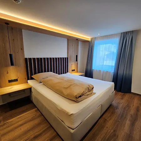 Berggasthaus Steinerkogl 3*