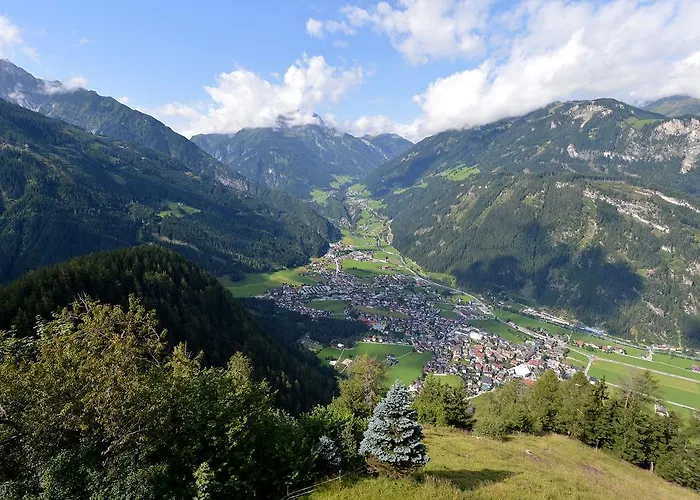 斯特纳克格山庄酒店